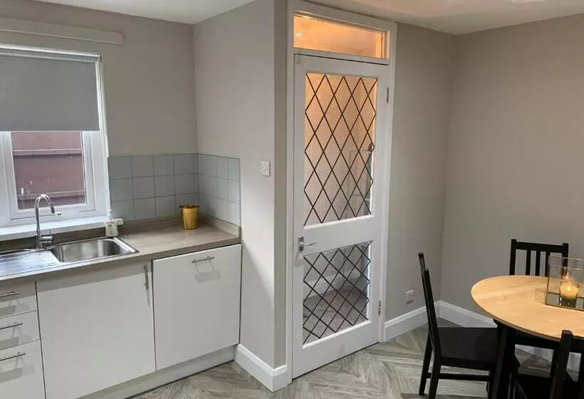 Weekend City Break Plush Pad