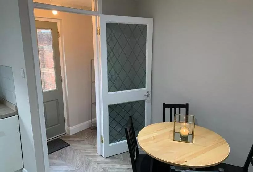 Weekend City Break Plush Pad