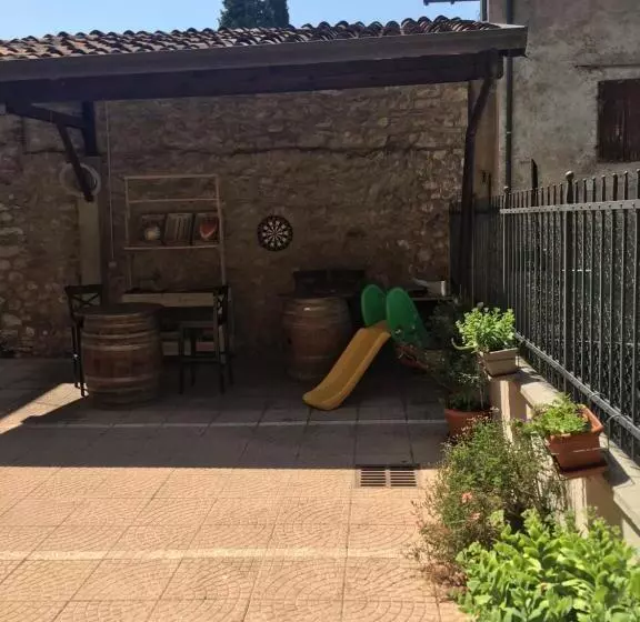 Borgo Volciano Garda Lake App1