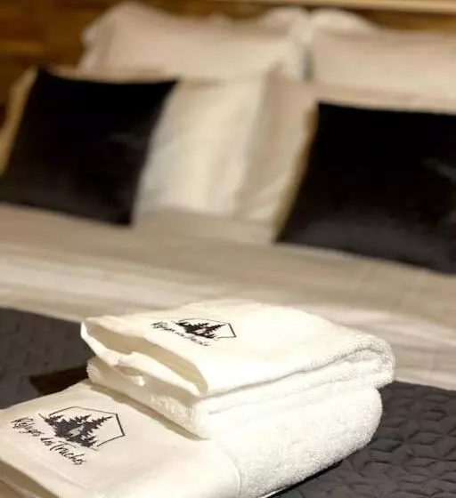 Chalet Le Familial   Spa & Sauna   Serviettes   Peignoirs   Lits Faits   Ménage Inclus