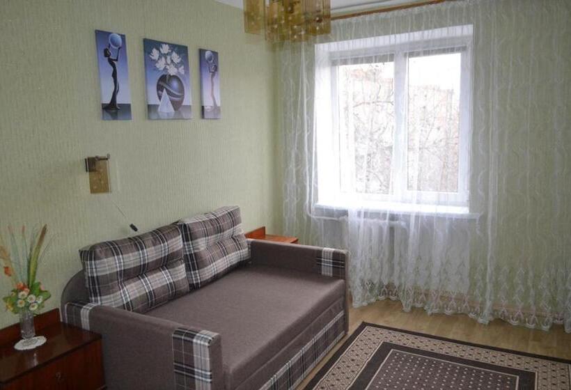 3 х комнатные апартаменты на данила галицкого