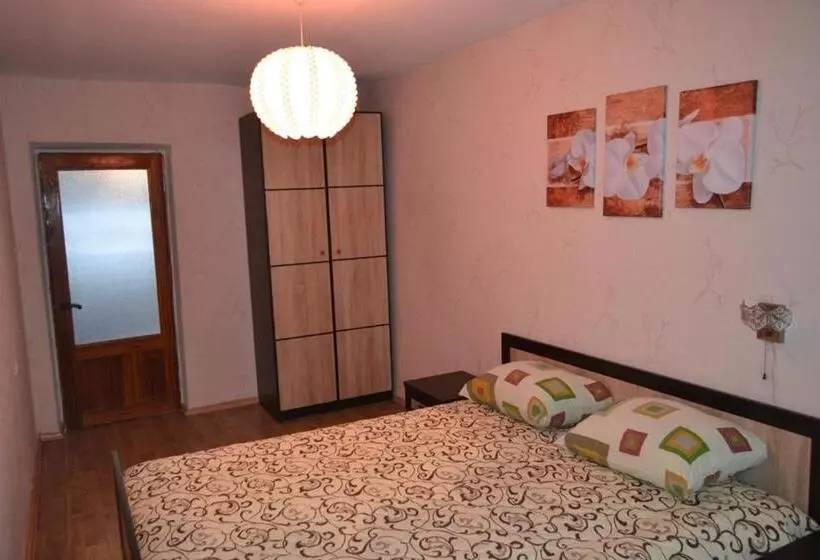 3 х комнатные апартаменты на данила галицкого