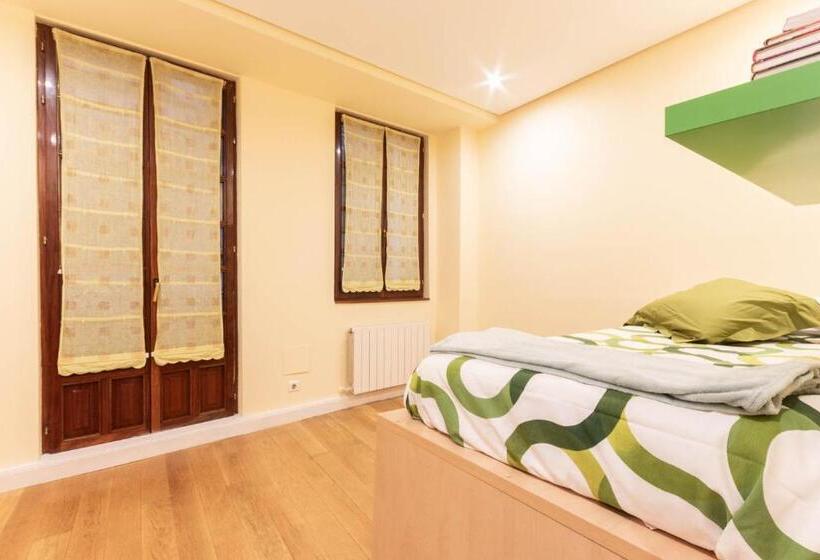 Casco Viejo Tradición Pinchos Y Gastronomía