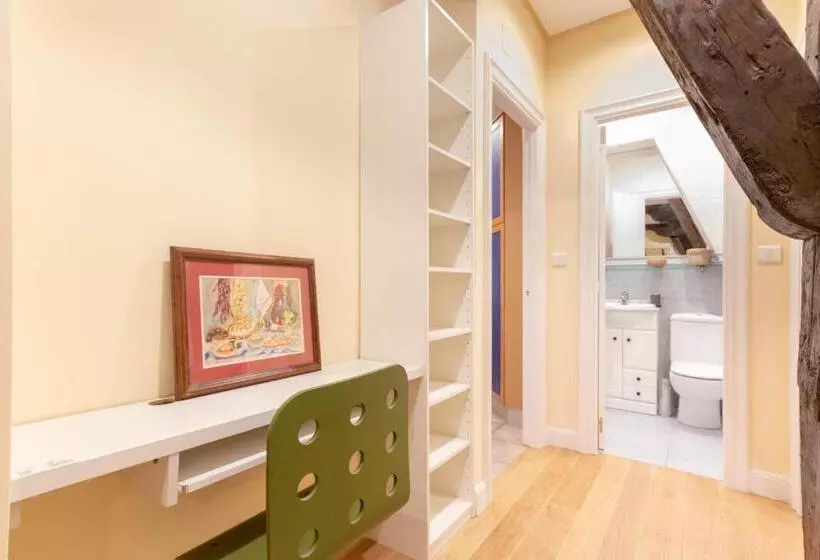 Casco Viejo Tradición Pinchos Y Gastronomía