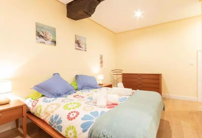 Casco Viejo Tradición Pinchos Y Gastronomía