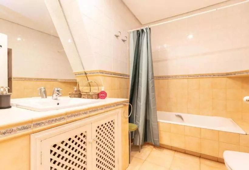 Casco Viejo Tradición Pinchos Y Gastronomía