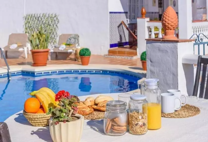 Casa Los Pinos Torrox By Ruralidays