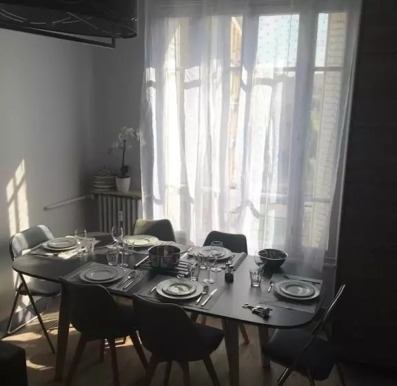 Confortable 3 Pieces, Capitale Paris