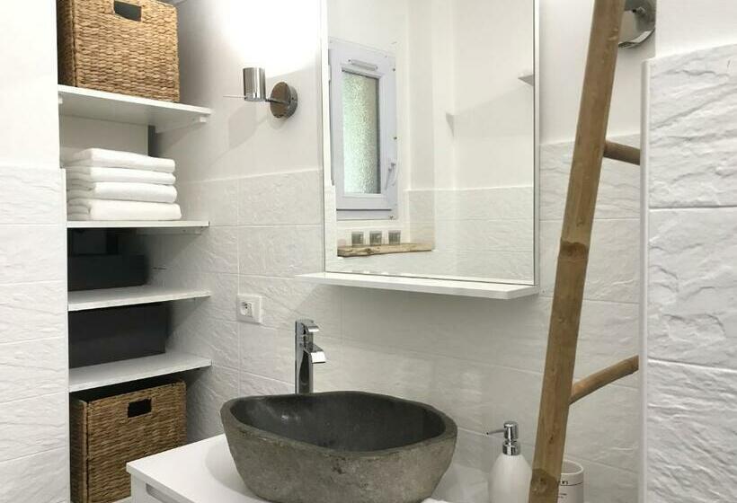 Cosy Studio With Garden And Free Parking   La Turbie