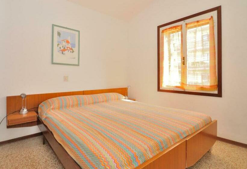 Villaggio Della Luna