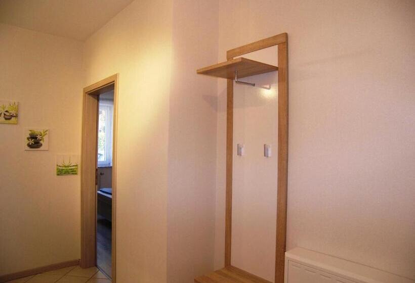 Ferienwohnung Plötz  Mit Terrasse Und E  Auto Ladestation