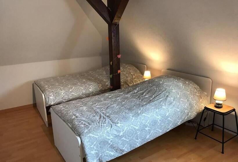 Spacieux Gîte Jusqu à 12 Personnes