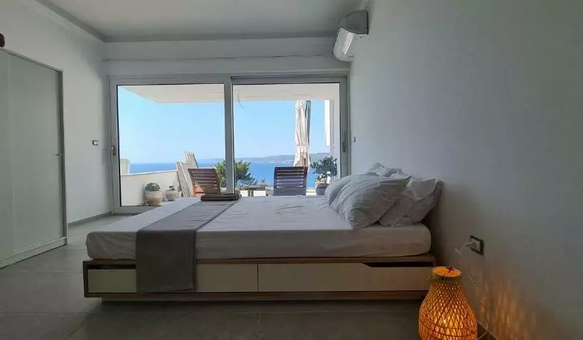 Bona Vitae   Attico Vista Mare Castro