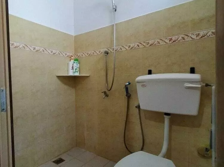 ホテル Homestay Masha By Oyo Rooms