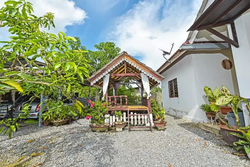 ホテル Homestay Masha By Oyo Rooms