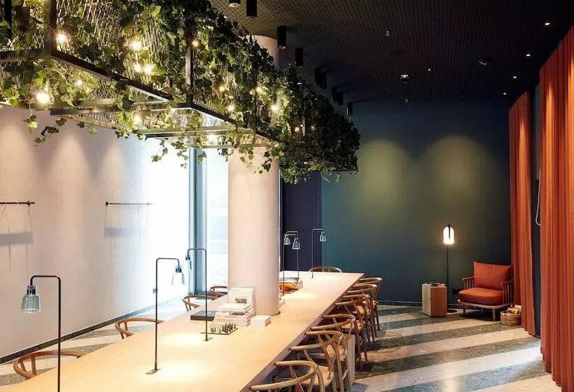 Hotelli Scandic Frankfurt Hafenpark