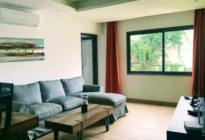 Sea Views Apartments Gamboa