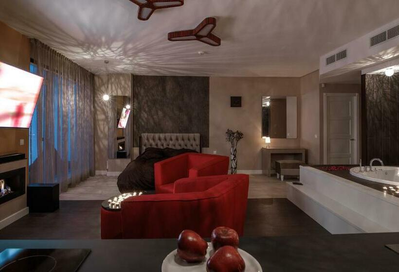 Sky Chocolate Jacuzzi 30 Floor