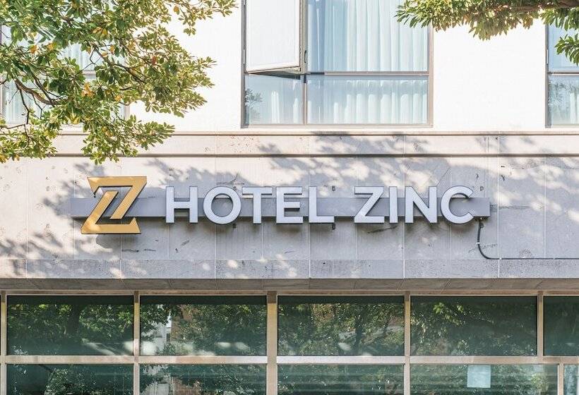 فندق Zinc