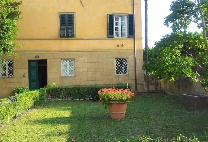 민박 Villa La Perla