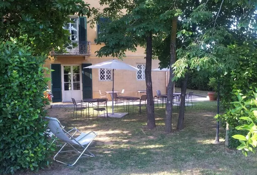 민박 Villa La Perla