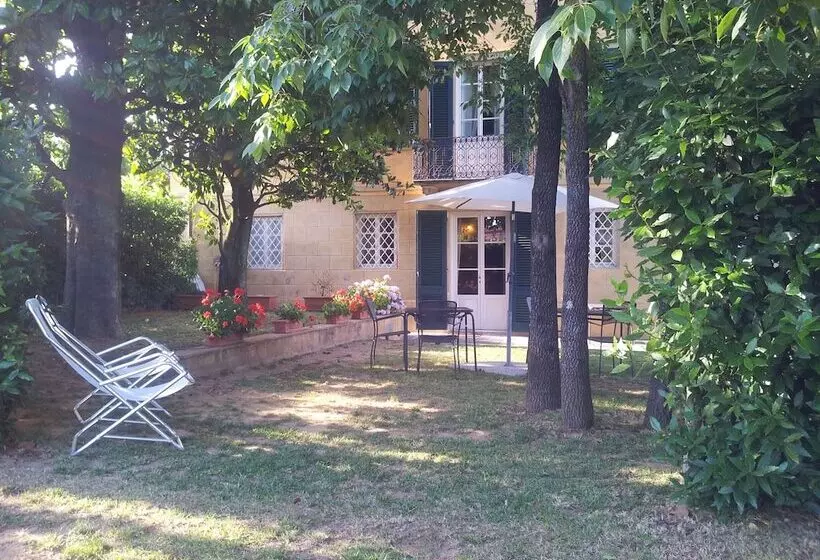 민박 Villa La Perla