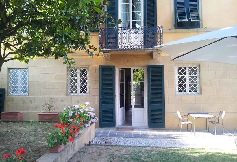 민박 Villa La Perla