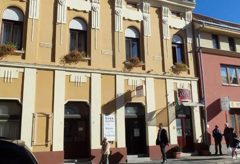 Hotel Caesar Panzió