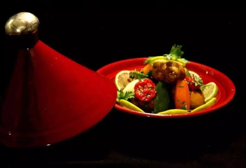 فندق De La Banniere De France