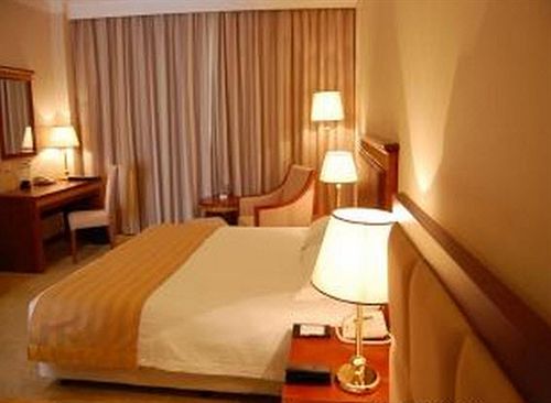 Donghu Service Apartment