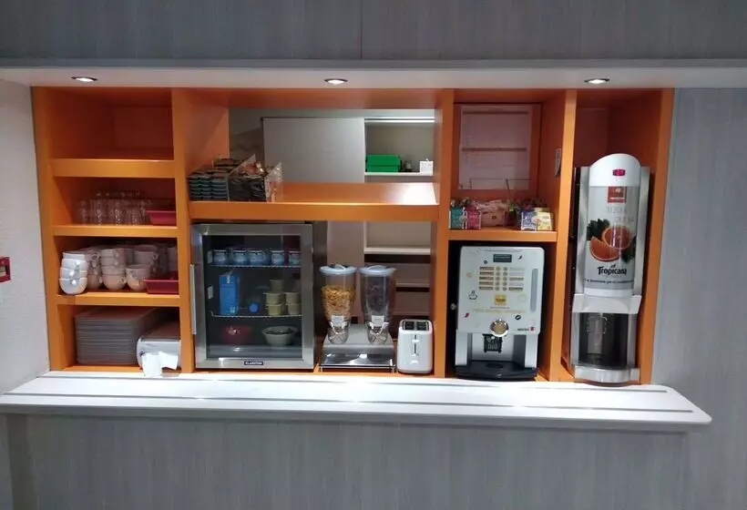 בית מלון כפרי Premiere Classe Metz Nord Talange