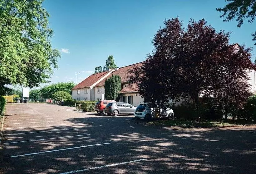 בית מלון כפרי Premiere Classe Metz Nord Talange