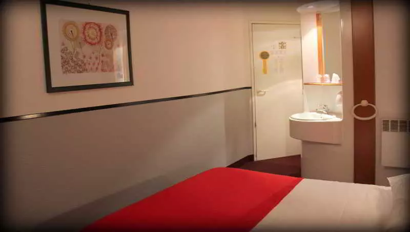 בית מלון כפרי Quick Palace