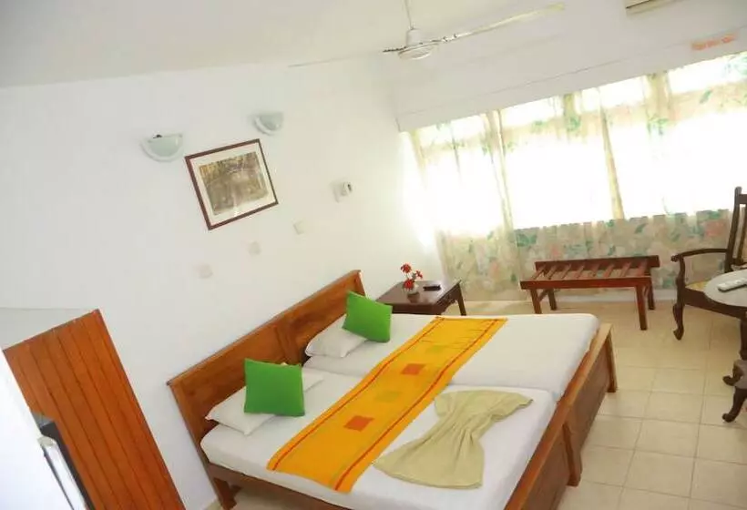 ホテル Ranveli Beach Resort