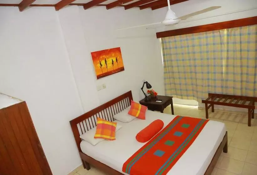 ホテル Ranveli Beach Resort