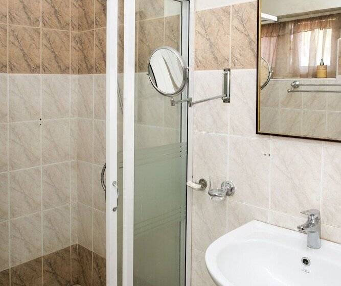 ホテル Ranveli Beach Resort