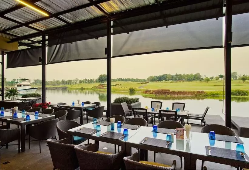 Rancho Charnvee Resort & Country Club Khaoyai