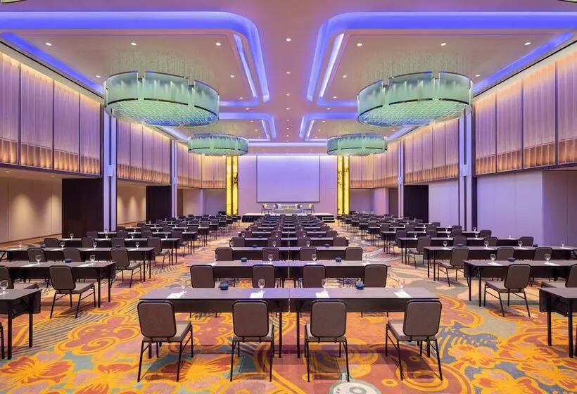 Hotelli Episode Gading Serpong