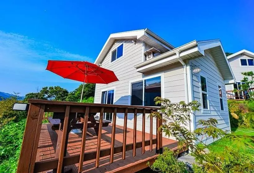 ホテル Gurye Seomjingang Panorama Pension