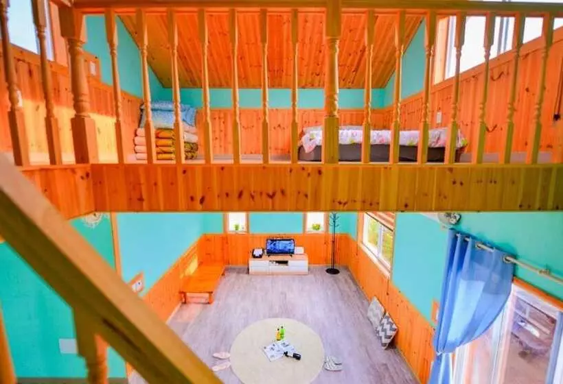 ホテル Gurye Seomjingang Panorama Pension