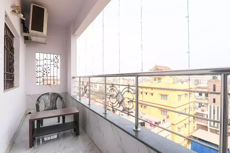 Hotelli Navya Grand By Oyo Rooms
