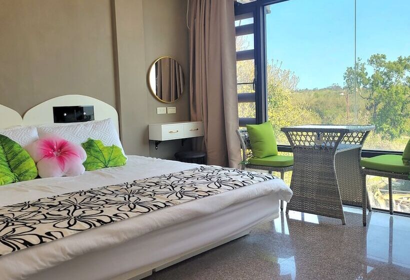 هتل Qg Life 城中館 寵物親子釣魚人民宿