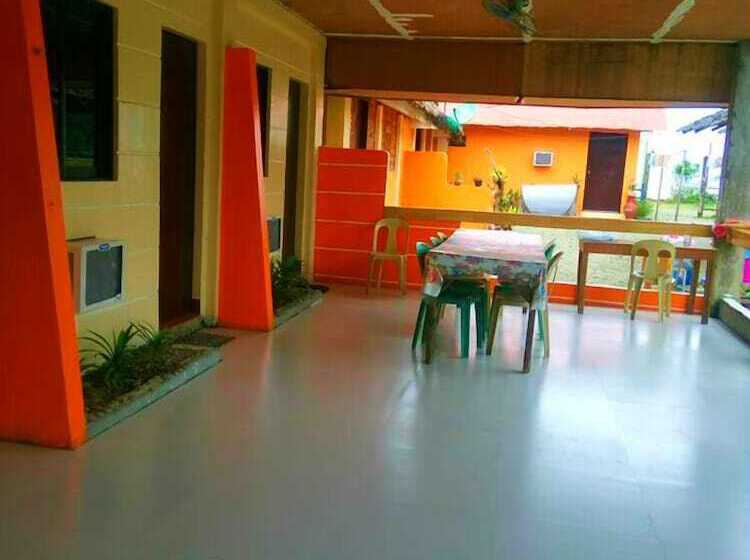 Szálloda Rmtm S Beachfront Accommodation