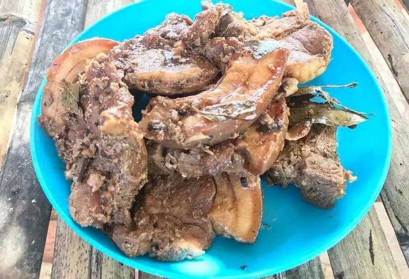 ホテル Rmtm S Beachfront Accommodation