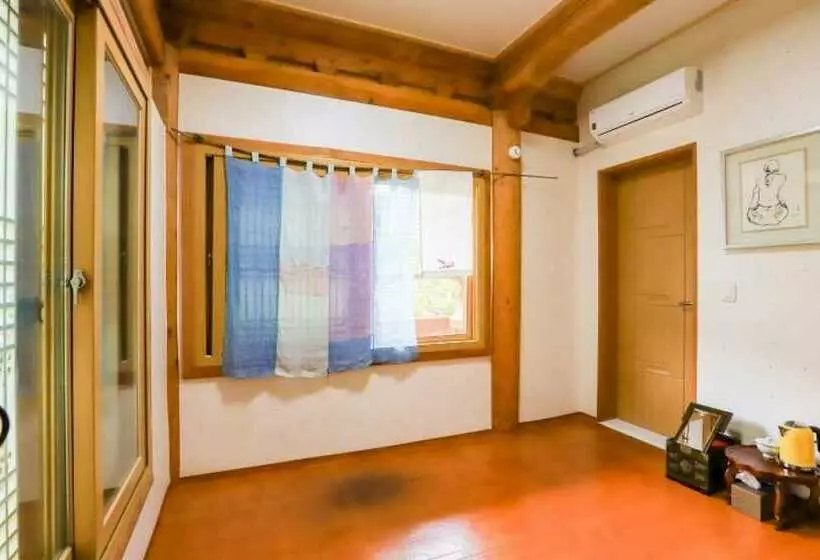 Hotelli Suncheon Bulbidang Hanok Pension