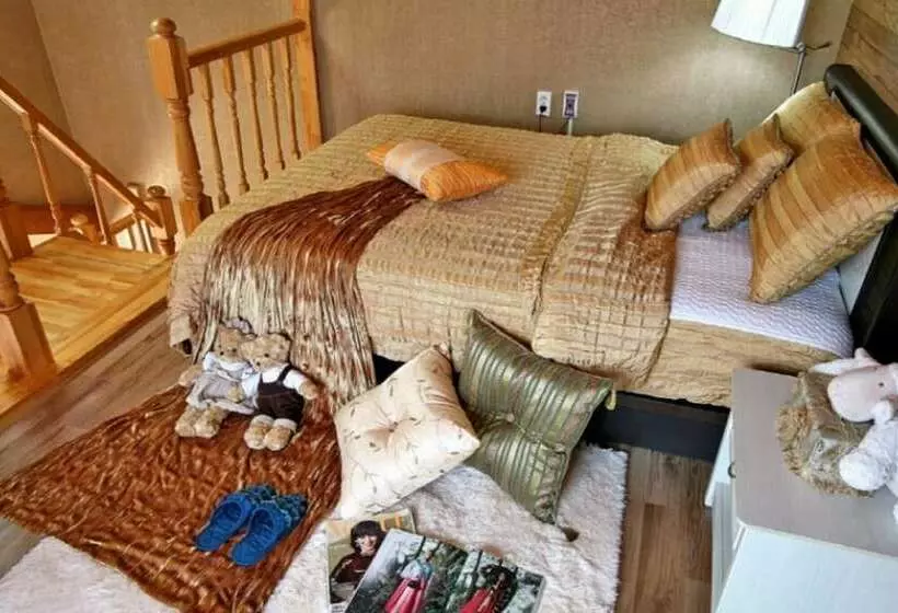 Hotelli Taean Silverbell Pension