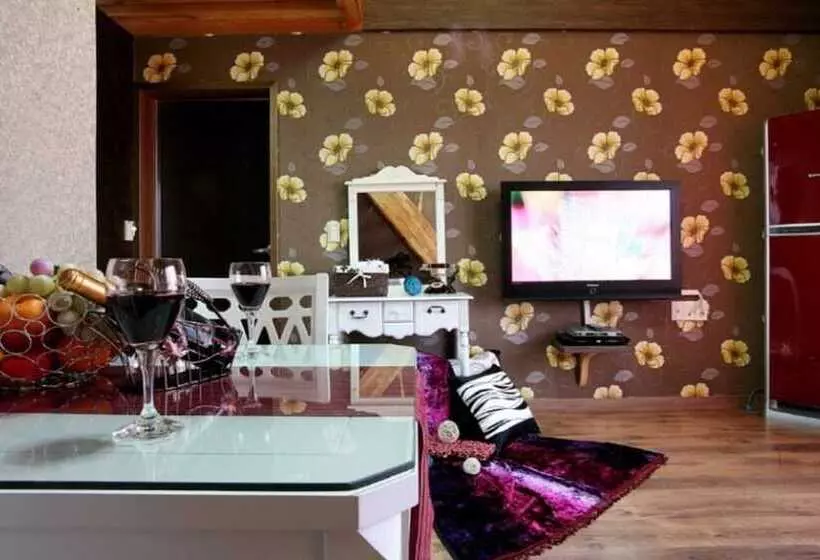 Hotelli Taean Silverbell Pension