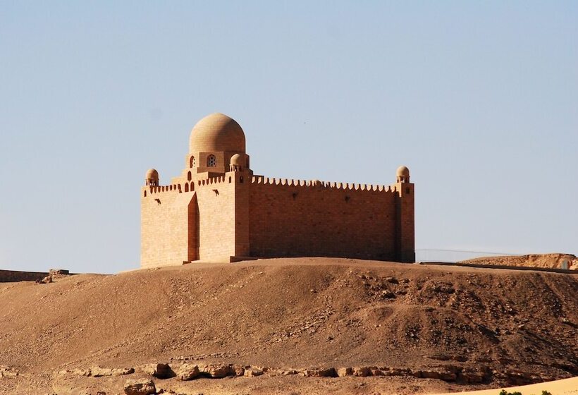 هتل Dahabeya Queen Farida