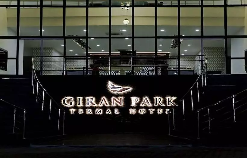 ホテル Gıran Park Termal