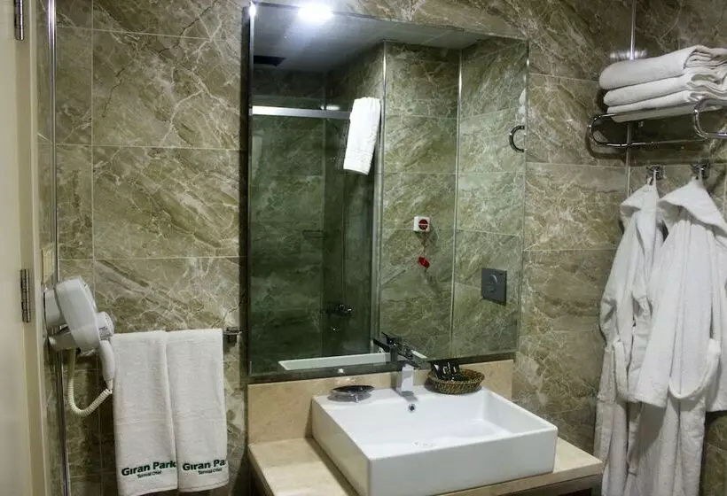 ホテル Gıran Park Termal